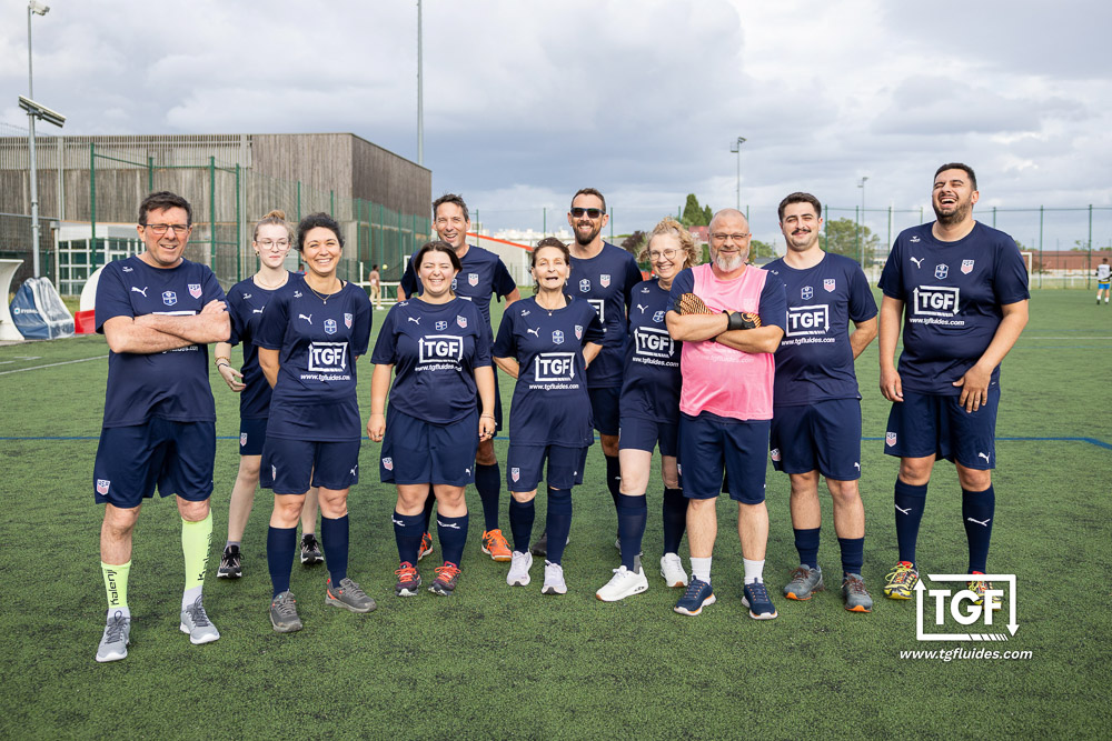 L'équipe TGF en maillot de foot